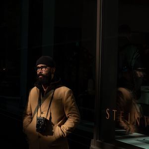 Meet your Posher, Carlos